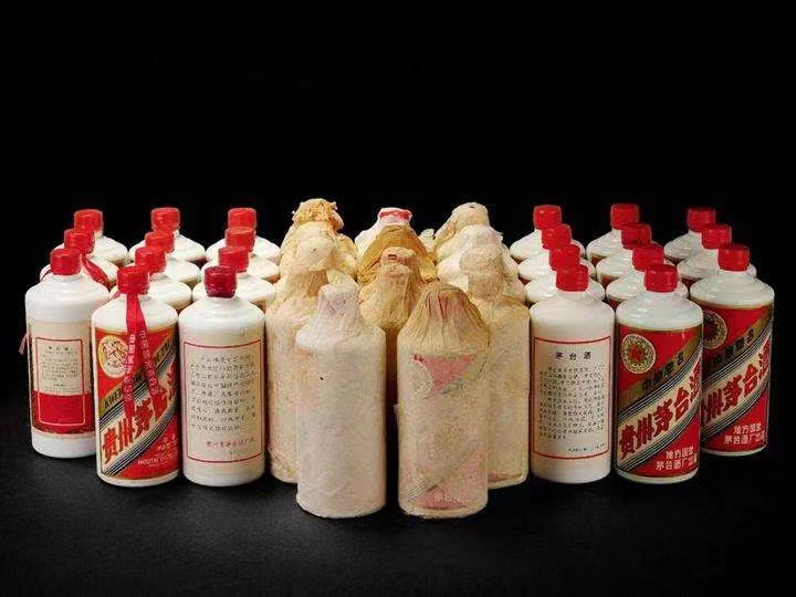 沽源老酒回收上门哪里回收(附近上门回收茅台酒）?